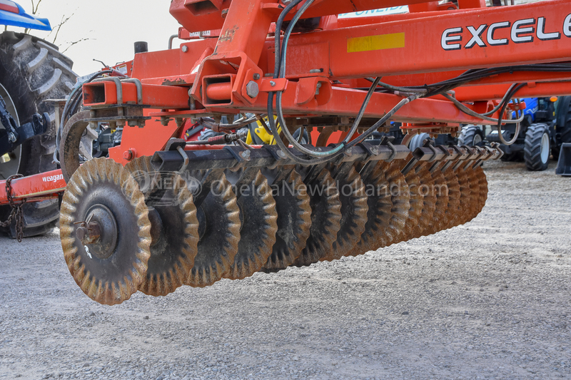 Tillage  2013 KUHN KRAUSE 8000-25  Photo